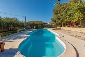 Holiday home Apios - Image 1