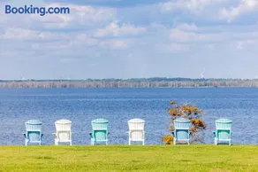 Chowan Villa 118-Stay & Play on Albemarle Sound - Image 2