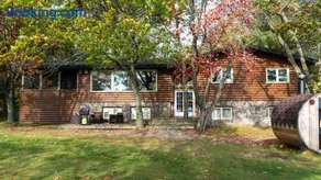 Lakefront Sand Bay Resort with Private Beach and BBQ - Image 5