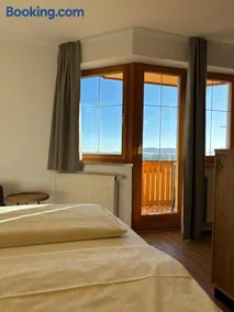 Landhotel Bärnriegel - Image 2