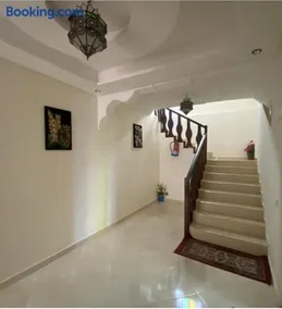 Dar Ezzaouiya - Image 1