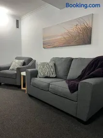 Apartment on Parker - Image 5