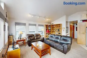 The Heron's Nest Vacation Rental - Image 2