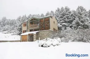 Chalet Pla Del Mir - Image 1