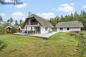 0131-Romo-Ivigtut-11 - Image 1