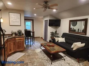 Loft in the Pines - Image 1