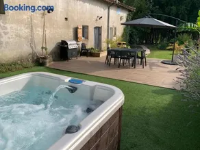 Logis Groly gîte avec spa en campagne proche Montauban - Image 1