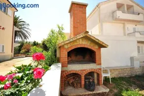 Novalja Apartments - Image 1