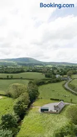 Barfield Shepherds Hut - Image 5