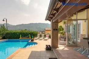 Luxury villa close to beach, mountain and golf! - Image 2