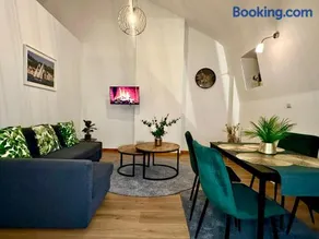 Luxury Suites Stay by Rikas Hotels - Image 2