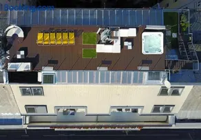 ParliamentPenthouse B&B with Rooftop Terrace - Image 3