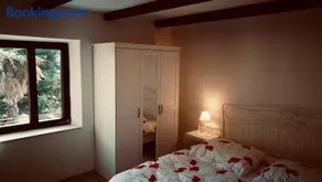 Quiet getaway house - Image 2