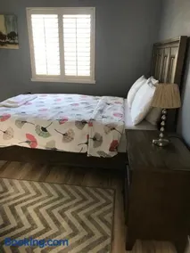 Room 1 - Image 2