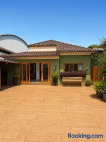 Manacá Imperial Spacious House 7 min from the Historic Center - Image 1