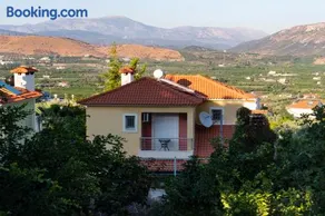 The Bird's Nest Luxury Villa - Image 3