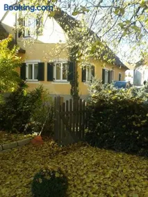 Agréable maison conviviale et familiale avec jardin | Vue jardin - Image 1