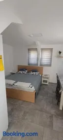 Lebegő Falu Vendégház - Image 3