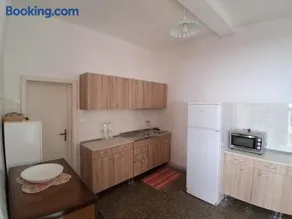 Resta Vacation Home - Image 5