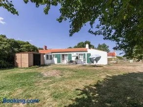 Gîte au Calme avec Jardin, Proche Plages, 2 Chambres, Vélos et Randonnées à Machecoul - FR-1-306-805 - Image 1