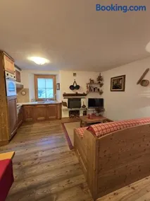Maison Heidi - Maisons de Charme Valle d'Aosta - Appartamento Deluxe a due passi da Courmayeur - Image 2