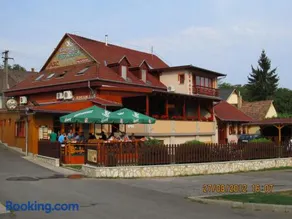 Tavi-fészek Fogadó - Image 5