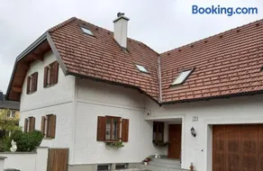60 m² Ferienapartment Zentrumsnahe mit Gartenbenutzung - Image 2