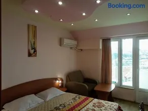 Apartments Center - Image 3