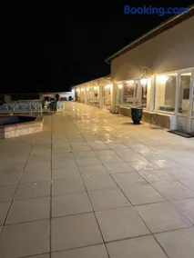 Grande villa d'exception en Normandie tennis, piscine, jacuzzi, salle de fitness - Image 3