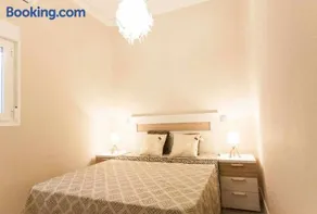 NEW. Moderno y elegante apartamento céntrico. - Image 4