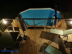 Maison typique périgourdine avec piscine - Image 1