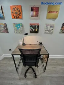 Your cozy Caribbean-inspired basement stay just 1 hour north of Toronto - Image 3