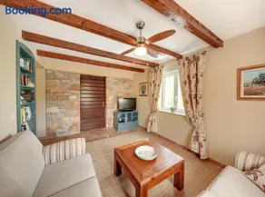 Villa Rosa - Image 1