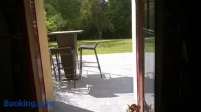 Maison champêtre, vidéo proj, PS4, p pong - Image 2