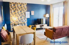 Charming apartment - private parking, balcony - Image 1