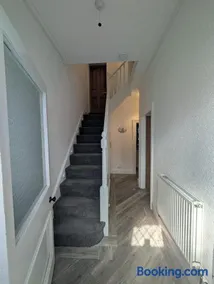 A Lovely double room in nature-shared home Liverpool - Image 3