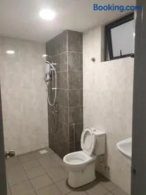 Nur Mateen's Studio - Vista Bangi Service Apartment - Image 3