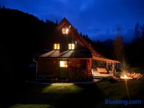 Zirbitz Hütte am Waldrand - Sauna, Kamin, Feuerstelle, Ausblick - Image 3