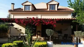 Rafina great feeling villa - Image 3