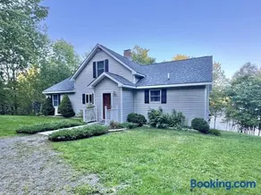 Riverfront home w/ deck, amazing views & firepit - near the best of Maine - Image 2