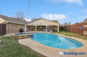 Best of Desoto 4BR,3BA with Pool, HotTub, Cinema - Image 2