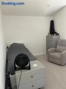 Cozy stay in Spanaway - Image 3