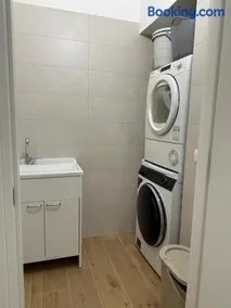 VR home - Image 2
