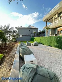 Aliaj Guesthouse - Image 1
