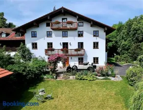 Meraviglioso appartamento adatto alle famiglie | Vista sul giardino - Image 4