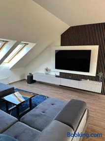 Flex Apartments Blue - Image 2