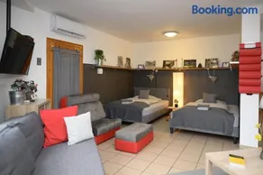 Borálom Stúdió Apartman Tokaj - Image 1