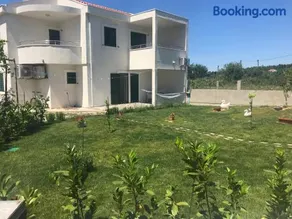 Apartments Franičević - Image 2