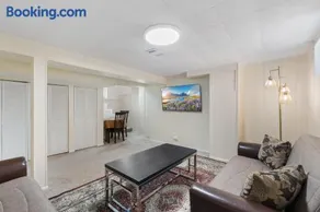 Luxury chicago suite - Image 2