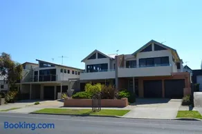 Fischer Torquay by Gold Star Stays - Image 1